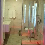 Cekmen Hotel 3*